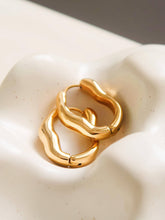 Load image into Gallery viewer, Darcy 18K Gold Non-Tarnish Oval Hoop Earring

