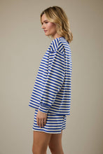 Load image into Gallery viewer, CREW NECK DETAILED STRIPE SWEATSHIRT &amp; SHORTS
