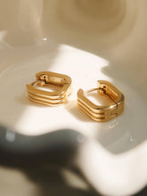 Load image into Gallery viewer, Noa 18K Gold Non-Tarnish Stripe Hoop Earring
